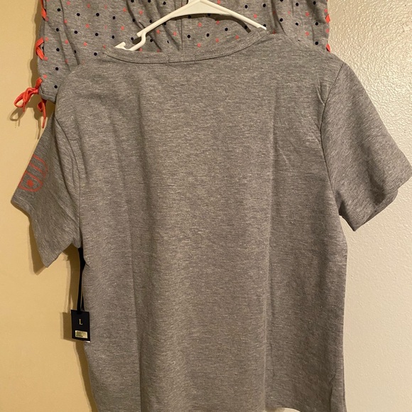 PJ’s - Picture 4 of 6